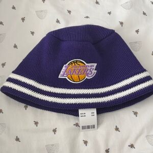 NWT Los Angeles Lakers NBA Knit Bucket Hat